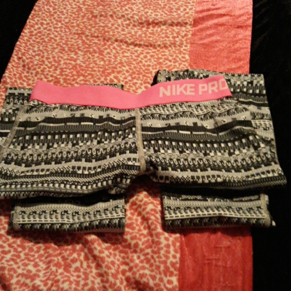 Workout Pants - Picture 4 of 4